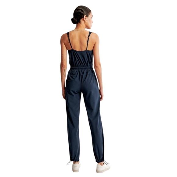 Abercrombie & Fitch Navy Blue Sleeveless Traveler Jumpsuit Small - Picture 2 of 14